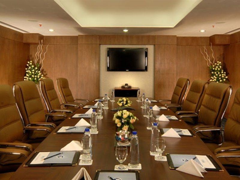 Fortune Sector 27, Noida - Member Itc Hotels' Group Zewnętrze zdjęcie